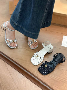 YX | New French Polka Dot Camellia Buckle Band Summer Sandals