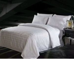 Sprei embos salur sudut ful karet keliling Anti geser tinggi 20 dan 35/SPREI SET POLOS MURAH UKURAN 180x200 160x200 120x200 2 BANTAL 2 GULING TINGGI SUDUT 20CM