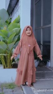 LALA gamis anak perempuan SET HIJAB terbaru 2025/ 8-12 thn /gamis anak lebaran 2025 viral/gamis anak terbaru 2025/gamis anak perempuan/baju anak kondangan pesta brukat elegan