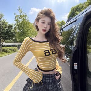 GUZILIAN | Retro American Color Block Striped Digital Print One Shoulder Womens Early Autumn New Sport Girl Knitted Sweater Short Style