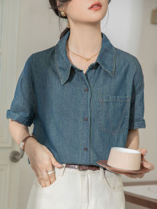 Retro แขนสั้นสีน้ําเงิน นุ่ม เดนิม เสื้อผู้หญิง ฤดูร้อน 2024 ใหม่ หลากหลาย หลวม เสื้อสไตล์ฮ่องกงรูปเล็ก เสื้อท่อนบน