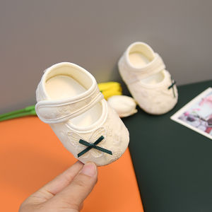 Spring and Autumn Baby Shoes 0 1 Year Old Princess Shoes Embroidered Baby Soft Bottom Non-Slip Toddler Shoes Cotton Breathable Baby Shoes