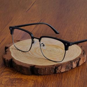 Polarized Night Vision Transition Sunglasses for Men