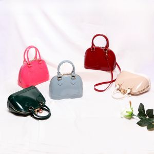 Spring Summer 2025 Candy Colored Mini Shell Shaped Fashion Handbag Womens Shoulder Crossbody Bag Casual Trendy Clutch Bag