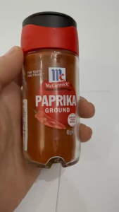Bột Ớt Cựa Gà Paprika hiệu Mccormick lọ 40g nhập khẩu Úc