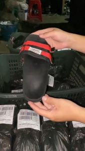Sandal Selop Pria Dewasa dan Anak-Anak Seven Wednesday Mewah Simple Kren Terbaru