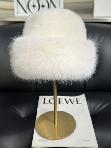 Womens Fox Fur Mongolian Hat Winter Warmth Protection Ear Cover Fishing Village Cap Stylish Cozy Non-Branded Sweet Cute Style