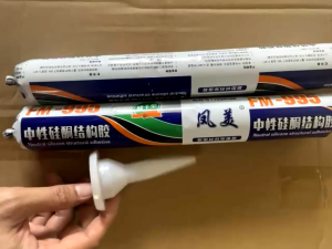 Lem Sealant Serbaguna / lem sealant neutral 600 ml / Taiyo sealant sosis fa