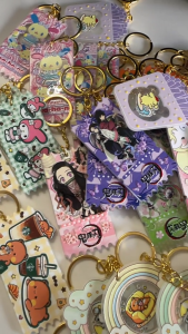 Assorted Character Design Premium Quality Ticket style pendant Key Holders with Bag Chains and Charms