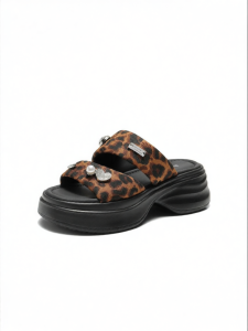 Belle | Leopard Pattern Pearls Womens Summer Platform Slipper
