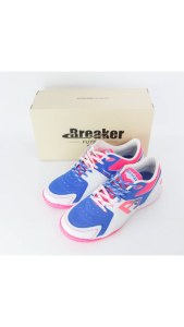 [ฟรีถุงเท้ากันลื่น]รองเท้าฟุตซอล Breaker (BK205) ดีไซน์เด่น พร้อมเชือก 2 สไตล์ แถม 1 กันลื่น งานไทยสุดคุ้ม