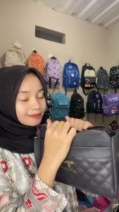 Tas Selempang Wanita: Tas Bahu Kualitas Mewah & Tas Tangan Wanita Vintage