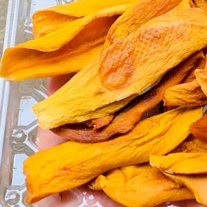No-Addition Small Snack Dried Mangoes Yunnan Dried Mango Snacks Healthy Fruit Treats Sweetened Edible Agricultural Products