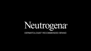 Neutrogena Body Oil 8.5oz – Light Sesame Formula for Radiant Smooth & Hydrated Dry Skin