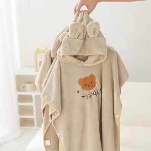 New Cartoon Embrodery Baby Bath Towel Soft Coral Fleece Kids Bathrobe Hooded Cape Boys Girls Cloak