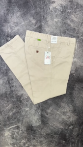 DILLCA Celana Panjang Pria Chino Kanvas model Reguler Non-street Kualitas Premium Cardinal  Cream