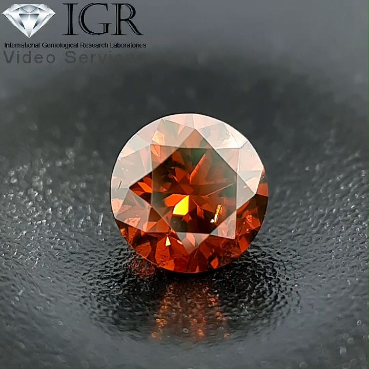 Vivid Orangish Red Diamond Eropa Cts Clarity SI1 Dim Mm