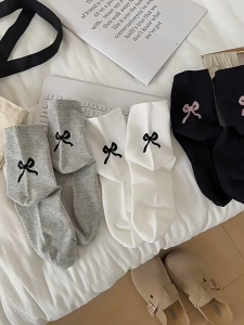 LadyLuxe - Kaos Kaki Pendek Wanita Motif Pita Korea Style Lucu Estetik Semata Kaki Socks KK001