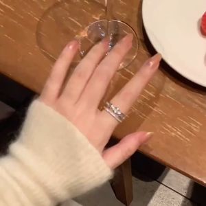 GLAMOR✨แหวนเงินแท้ Night Light แหวนนำโชค แหวนเพชร แหวนแฟชั่น แหวนสวยๆ แหวนปรับขนาดได้ แหวนเงินเเท้ สวมใส่ได้ทุกโอกาส ของขวัญให้คนที่รักในวันพิเศษ