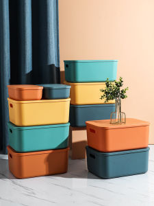 กล่องเก็บของพลาสติก กล่องใส่ของในห้องนั่งเล่น กล่องใส่เสื้อผ้า กล่องใส่ของสำรองพร้อมฝาครอบ กล่องเก็บของในครัวเรือน กล่องใส่ของเล่น