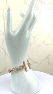 LoveMEpls กำไลข้อมือเพชร สแตนเลสแท้100% เกรดขายบนห้าง รับประกัน1ปี ไม่ลอก ไม่ดำ จัดส่งไวมาก w824