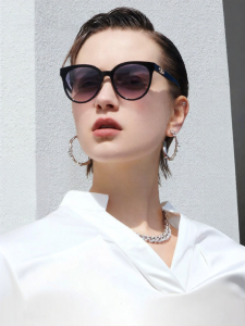 BOLON | Retro Cat-Eye UV Protection Sunglasses