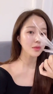 Medicube Collagen Night Wrap Peel-Off Mask (Peel-Off | Stretch | Gloss) - Awaken Your Glow 75ml