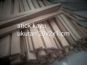 paket stik kayu pinus panjang 30 x 2 x 1 cm isi 10 pcs