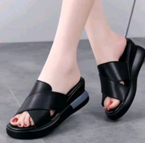 Sandal Wanita Wedges Terbaru/Sandal Wanita/Sandal Wanita Terbaru/Sandal Wanita Kekinian/Sandal selop Wanita