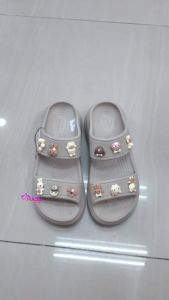 Dép Cross Đế Cao Classic Crush - Dép 2 Quai Ngang Đế 7cm Tặng Kèm Charm Ngẫu Nhiên