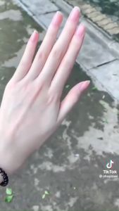 combo 5 lọ Kem Hết Nứt Nẻ Gót Chân Da Chân Tay Miệng Dưỡng Ẩm Mịn Ngay Sau Khi Thoa 20g