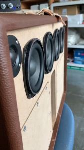 เครื่องขยายเสียง 2.1 ช่อง TDA7498E บลูทูธซับวูฟเฟอร์ดิจิตอลสูง 160W * 2 + 220W พัดลมระบายความร้อนในตัว ZK HT21 ซึ่งเป็นส่งจากกรุงเทพ