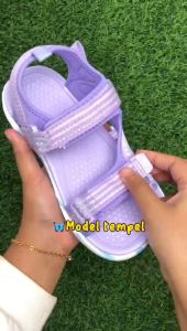 Sandal Gunung Anak Perempuan Olahraga Outdoor Tidak Licin / Sandal Import Anak Perempuan Anti Slip Anti Licin