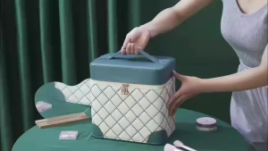 Toyo Makeup Bag Cosmetic Bags With Mirror Handheld Makeup Case Simple Fashion Waterproof Cosmetics Storage Box