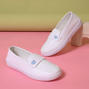 รองเท้าพยาบาลแบบสวมสบาย พื้นแบน ระบายอากาศได้ดี สีขาว รองเท้าทำงานฤดูร้อน รองเท้าผู้หญิง รองเท้าเสริมสวย รองเท้าทำงานกันลื่น
