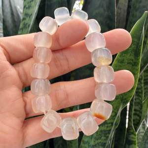 Vòng chuỗi lu mã não tự nhiên 12ly