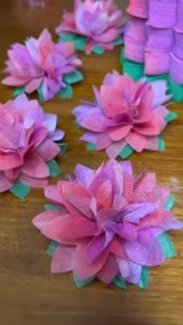 กระดาษสาห่อเหรียญ ดอกบัวแดงทูโทน (5ห่อ)