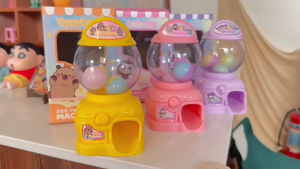 Childrens cartoon cute candy gashapon machine blind box game machine mini doll gashapon toy stress relief ornaments fun gashapon
