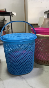 Large Laundry Basket with Lid Plastic Clothes Hamper Ventilated Dirty Clothes Storage Basket Organizer