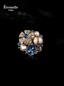 Eternelle French Eternal Austrian Crystal Brooch Elegant Corsage Fall and Winter Clothing Collar Pin Accessories Corsage