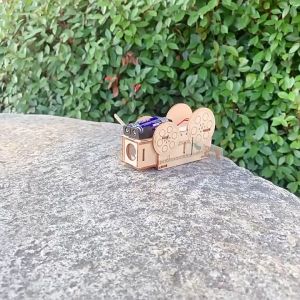 สิ่งประดิษฐ์ การทดลองวิทย์ เครื่องฉายสไลด์แบบโฮมเมดสำหรับเด็ก ของเล่นเพื่อการศึกษาของนักเรียนชั้นประถมศึกษา