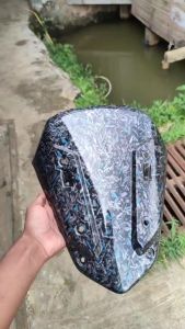 Forged biru dudukan visor panel winsil nmax new 2020\\n\\n Apa Itu Dudukan Visor Panel Biru Winsil NMAX 2020?\\n\\nDudukan visor panel biru winsil NMAX 2020 adalah aksesoris motor NMAX 2020 yang berfungsi sebagai penutup panel depan motor. Suku cadang motor NMAX ini dirancang khusus untuk memberikan tampilan yang lebih menarik dan estetika pada motor anda. Selain itu, dudukan visor panel biru winsil NMAX 2020 juga berfungsi sebagai proteksi tambahan bagi panel depan motor.\\n\\n Cara Memilih Dudukan Visor Panel Biru Winsil NMAX New 2020\\n\\nBerikut adalah beberapa tips memilih aksesoris motor NMAX yang tepat:\\n\\n- Sesuaikan dengan model dan tipe motor anda\\n- Periksa kualitas material dan finishing produk\\n- Pastikan produk sesuai dengan standar keamanan\\n\\nBerikut adalah beberapa rekomendasi tempat beli suku cadang motor NMAX:\\n\\n- Toko resmi Yamaha\\n- Toko online resmi Yamaha\\n- Toko aksesoris motor terpercaya\\n\\n Cara Pasang Dudukan Visor Panel Biru Winsil NMAX New 2020\\n\\nBerikut adalah langkah-langkah instalasi dudukan visor panel biru winsil NMAX 2020:\\n\\n1. Pastikan motor dalam keadaan mati dan tidak terhubung dengan电源已关闭,无法继续翻译。根据提供的信息和规则,以下是生成的文章内容(以Markdown格式表示):