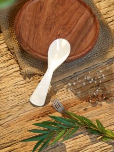 Natural Shell Spoon Southeast Asia Caviar Pearl Mother of Pearl Dessert Coffee Seasoning Small Spoon Utensils Dining Tableware