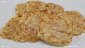 เนยแข็งอบกรอบ (ปนมัตถ์) ขนาด 45 กรัม (18-20 ชิ้น) - จิปาถะ