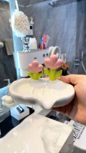 Khay Đựng Xà Phòng Bằng Nhựa Dễ Thương Hình Hoa Sang Trọng Không Cần Đục Lỗ