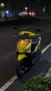 Cover full body halus mio sporty kuning plus striping bendera