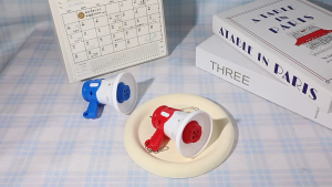 Mainan Speaker Recorder Mini Megafon Kartun Bisa Perekam & Putar Musik Gantungan Kunci Megaphone