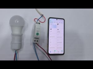 Tuya WiFi/Zigbee Smart Circuit Breaker 63A DIN Rail Power Metering Voltage Protection for Smart Home Wireless Remote Control