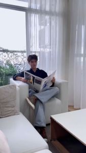 Bình nước thể thao Autumn 700ml  Bình Nước Thể Thao Có Dây Treo Nắp Bấm Bật Tiện Lợi ( Nhựa Duy Tân )