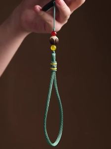 古风手机链挂饰短款手腕挂绳男女U盘吊坠防丢钥匙环平安挂件个性Antique style mobile phone chain pendant short wrist strap mens and womens USB flash drive pendant anti lost key ring safety pendant personalized